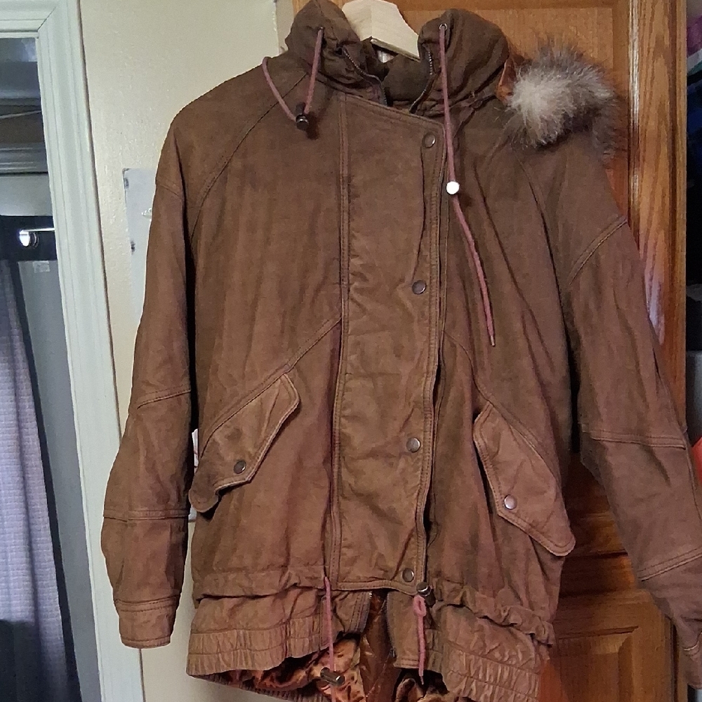 Izzi Genuine Leather Jacket Jacket with Fur Trim Removable Hood